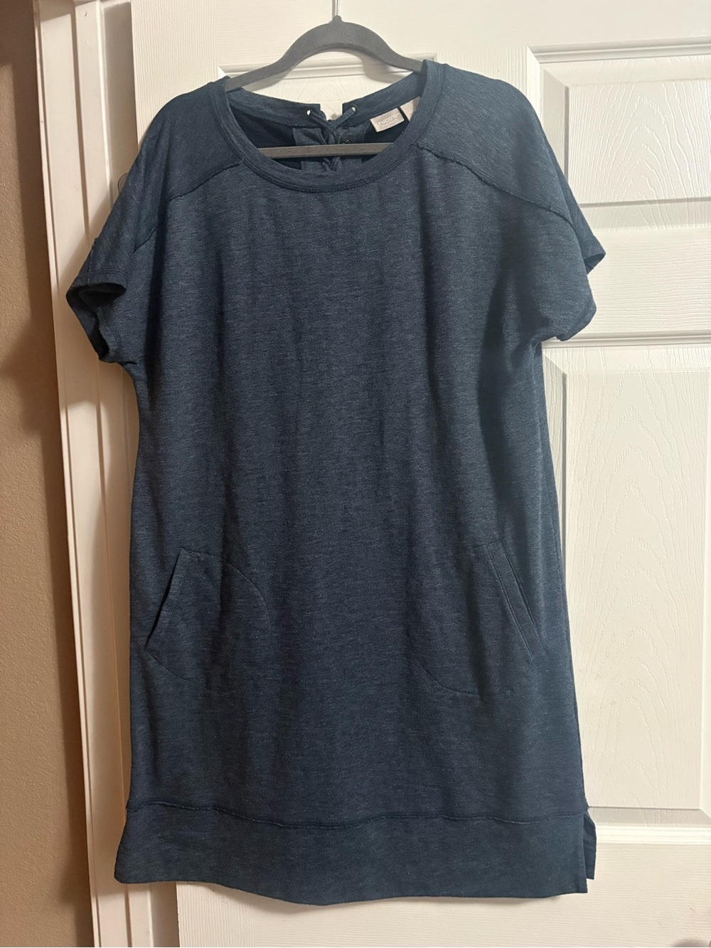 Chico's Zenergy blouse top tunic pockets tie back comfy cotton 12/14